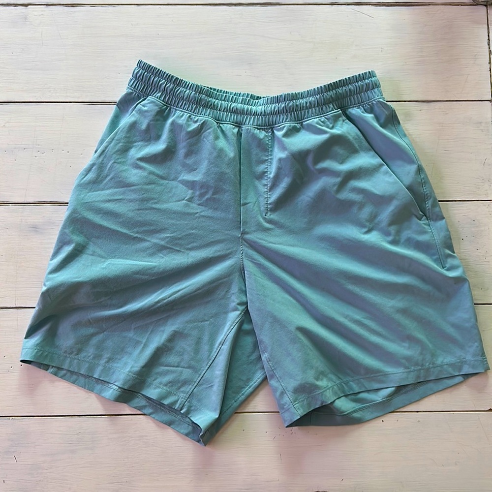 Lululemon Pace Breaker Linerless 7” Men’s Short